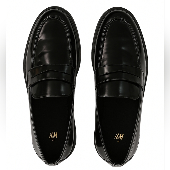 H&M Classic Black Loafers – Men's Size 9 – Like New! - Picture 3 of 4